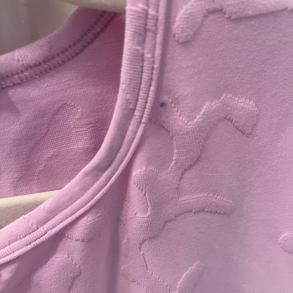 J. McLaughlin pink/purple jacquard Fitted Short Sleeve top/tee XS - Picture 3 of 4